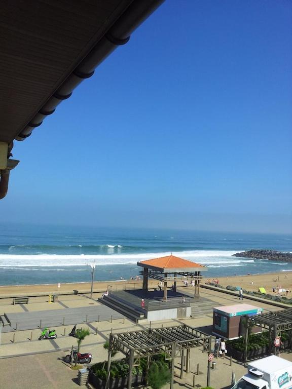 D Anglet